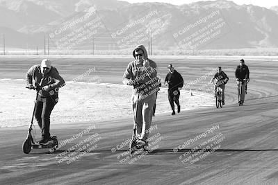 media/Jan-09-2025-Racers Edge (Thu) [[9e316ffd38]]/1-Around the Pits-Track Walk/